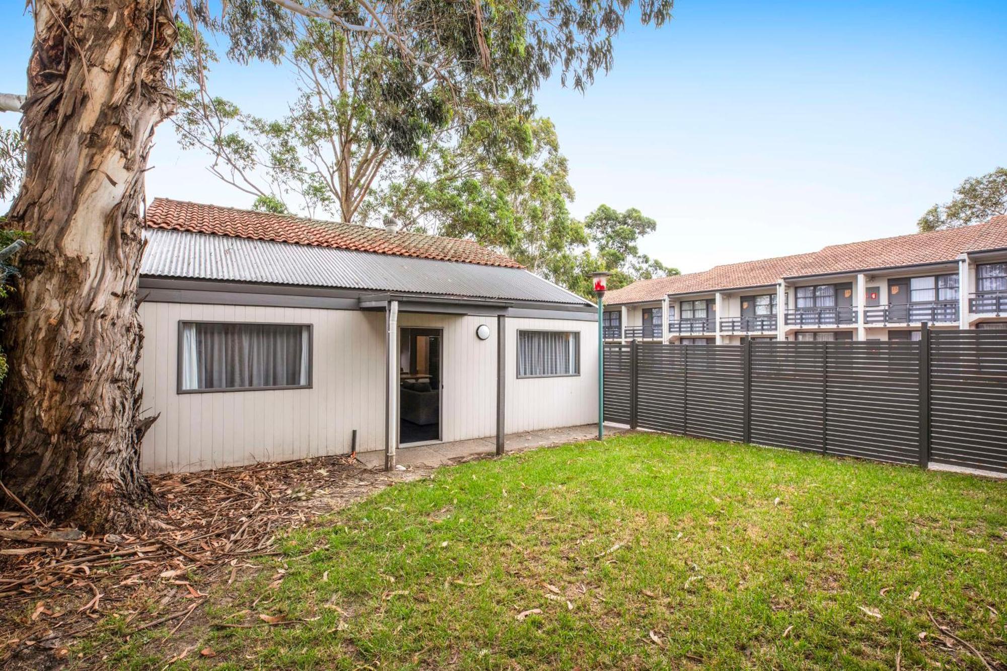 Nightcap At Ferntree Gully Hotel Motel Exterior photo