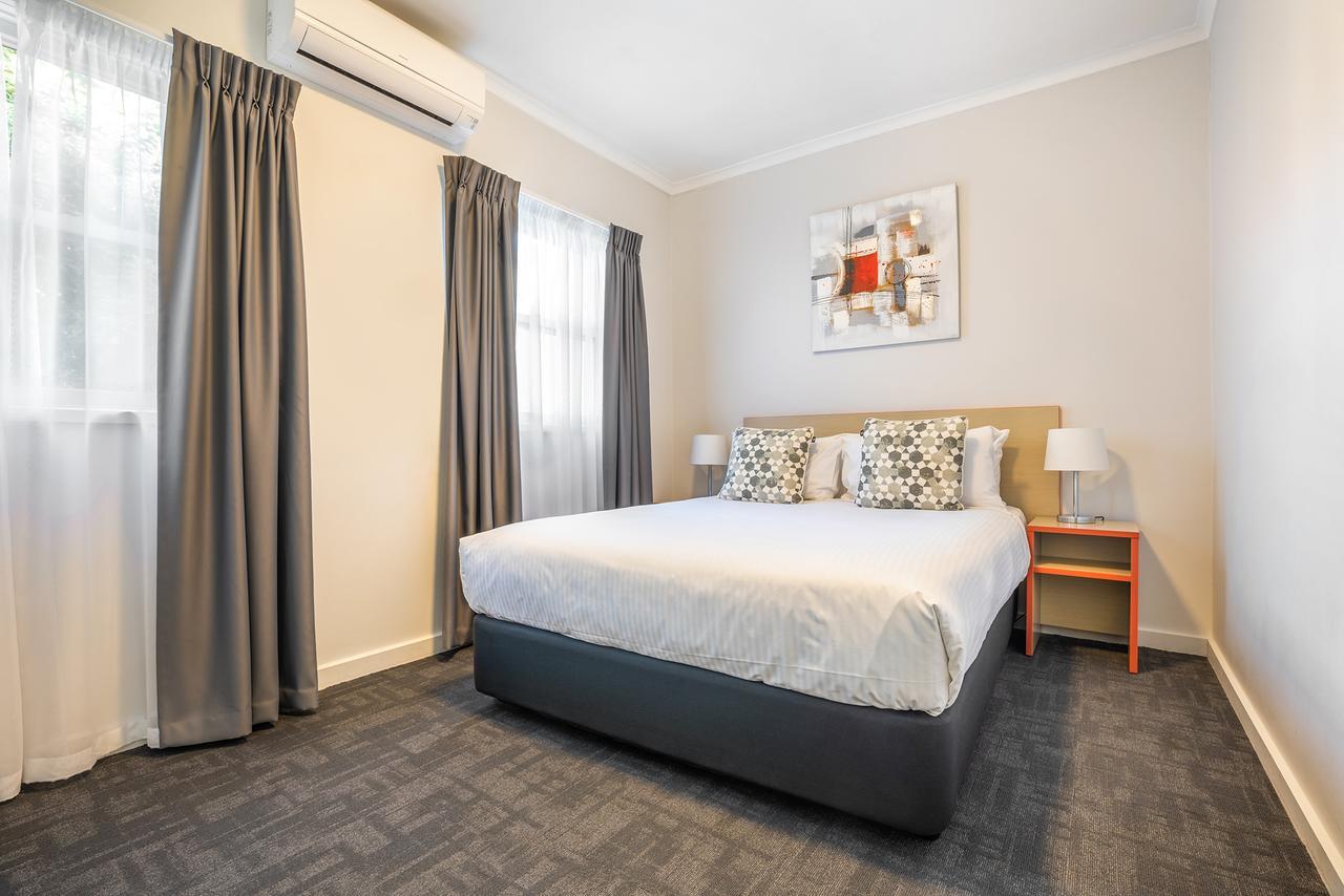 Nightcap At Ferntree Gully Hotel Motel Exterior photo